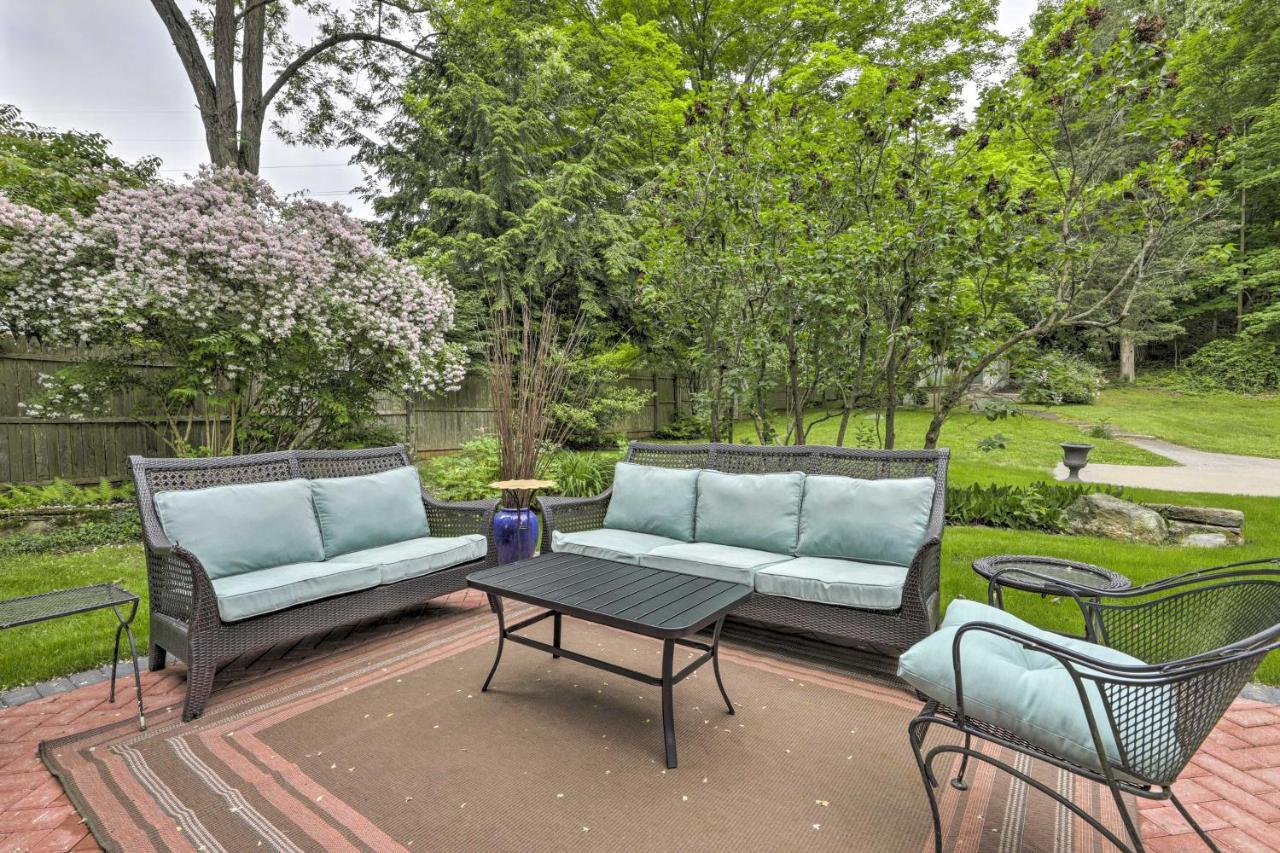 Historic Essex Home With Large Yard Near Downtown! 외부 사진