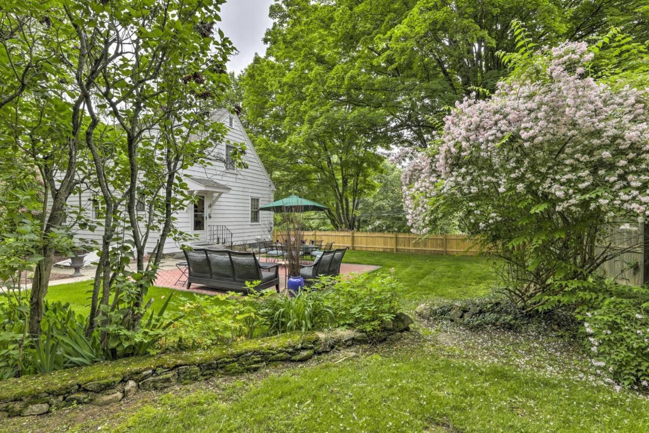 Historic Essex Home With Large Yard Near Downtown! 외부 사진