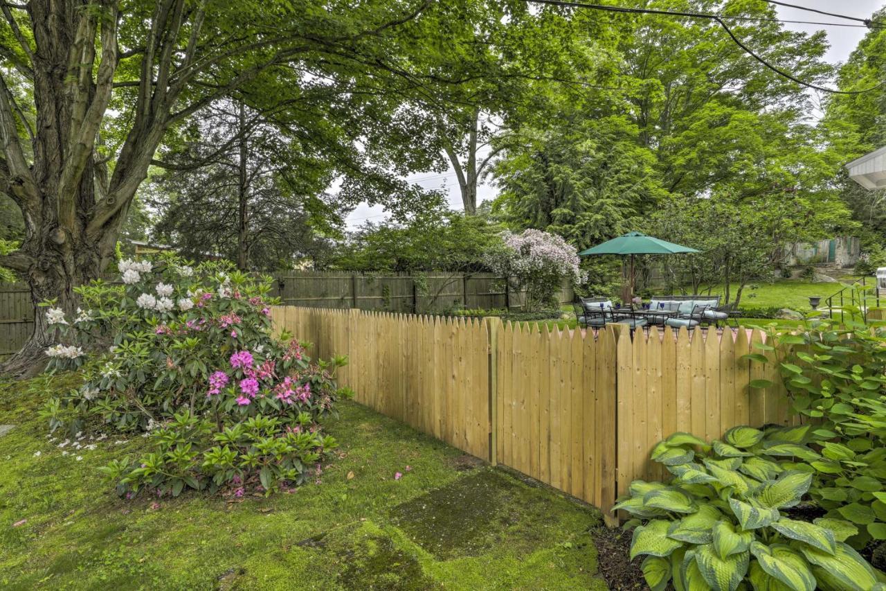 Historic Essex Home With Large Yard Near Downtown! 외부 사진