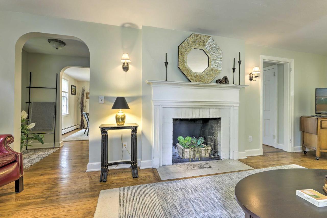 Historic Essex Home With Large Yard Near Downtown! 외부 사진