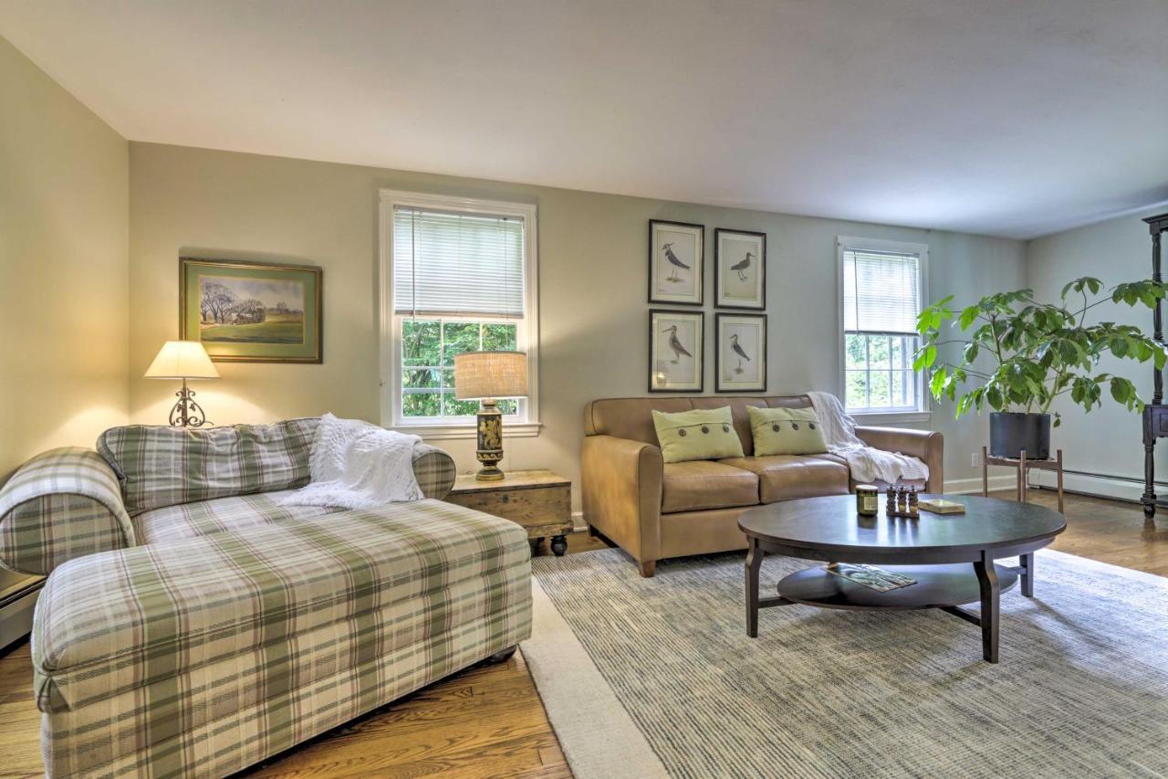 Historic Essex Home With Large Yard Near Downtown! 외부 사진